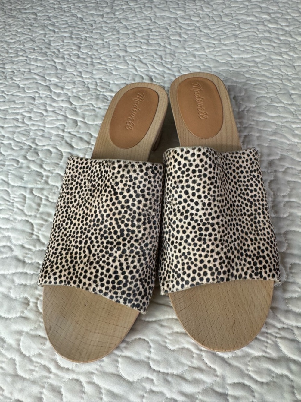 MADEWELL The Evelyn Clog
Slide Sandal in Dried Flax Print
Calf Hair Size 9.5